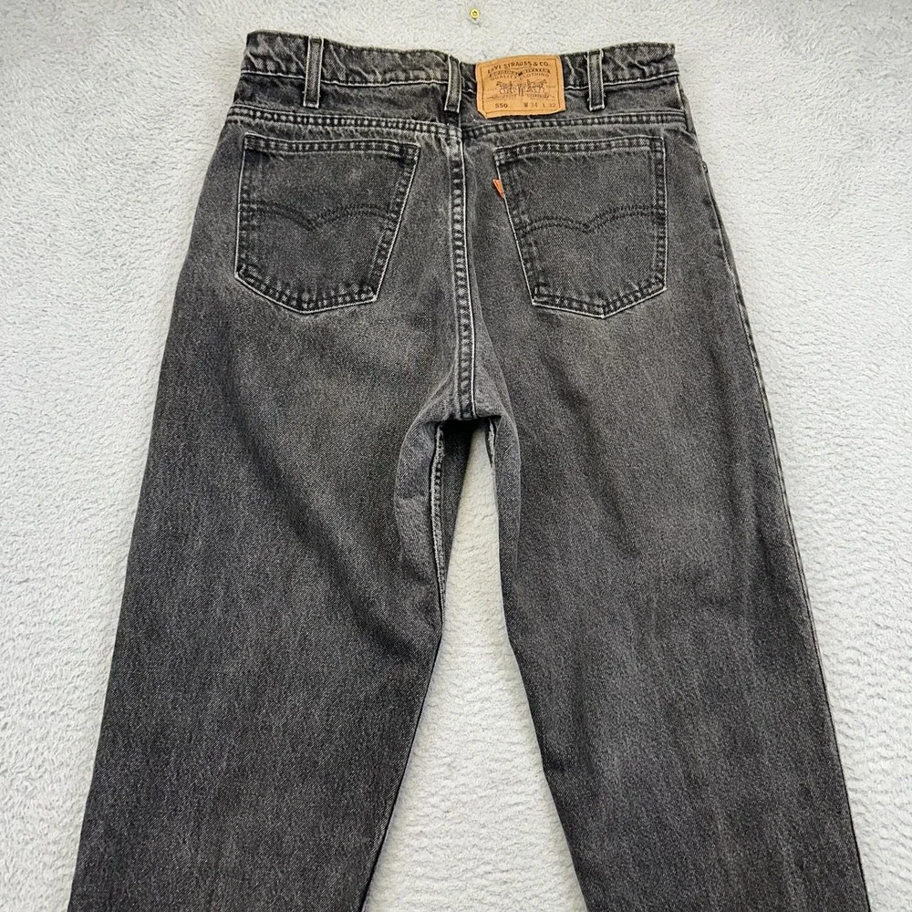 Vintage Levis 550 Jeans Mens 34x32 Black Tapered Leg Relaxed Fit Batwing USA 90s